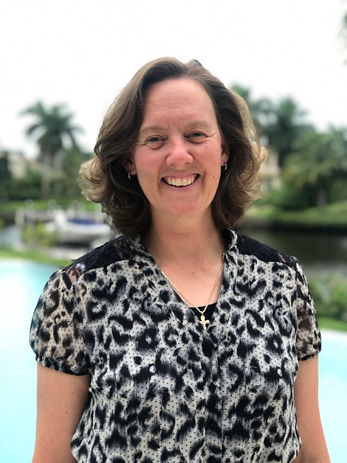 headshot aug 2019 (2).jpg